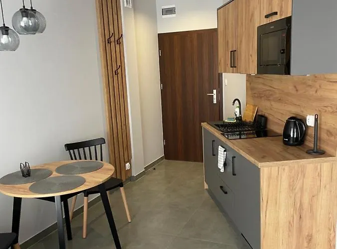 Z Widokiem - Z Widokiem Na Gory I Zewnetrzna Balia * 스클라르스카포렘바