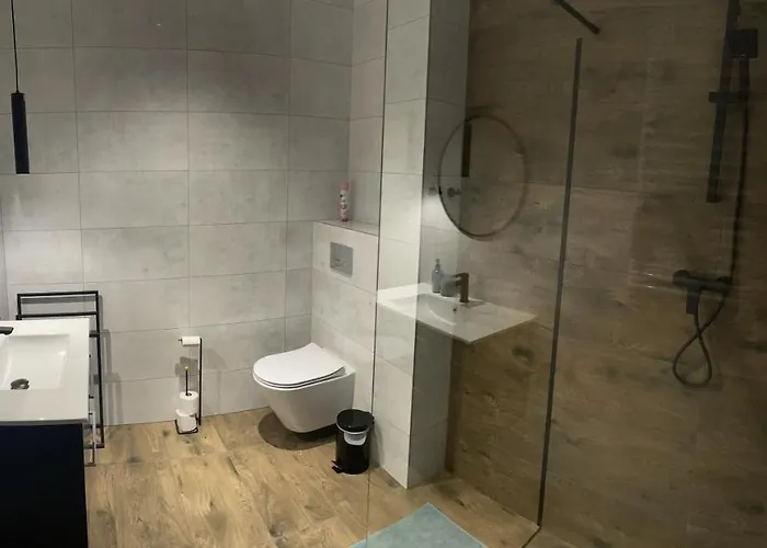 Z Widokiem - Z Widokiem Na Gory I Zewnetrzna Balia